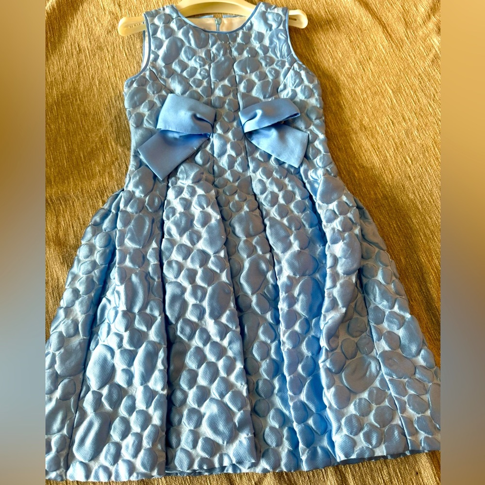 New Val Max dress size 6 girls